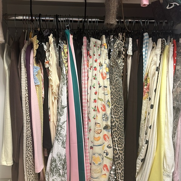 Mystery Clothing Bundle - Picture 3 of 3